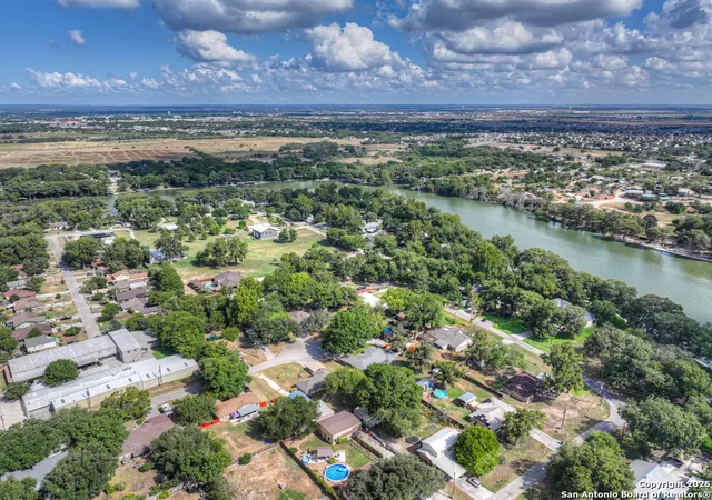 Photo 42 of Single family home for sale at 1264 Lost Elms, New Braunfels, TX 78130 | MLS# 1898001 | Listing updated on 2026-02-15