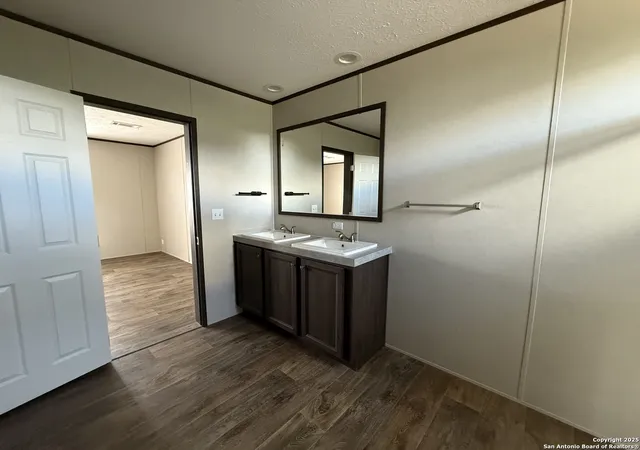 27th image of 732 Pr 4653, Hondo, TX 78861 | MLS# 1898004