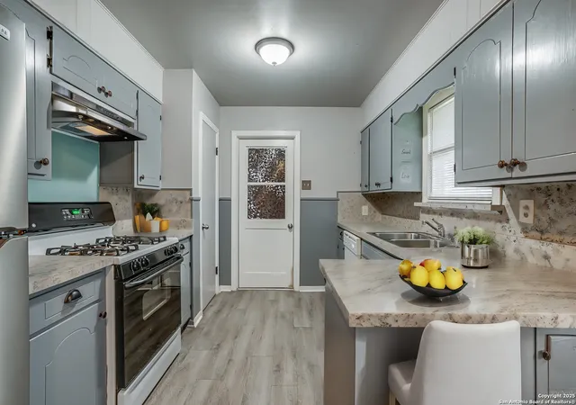 4th image of 326 Addax, San Antonio, TX 78213 | MLS# 1898030
