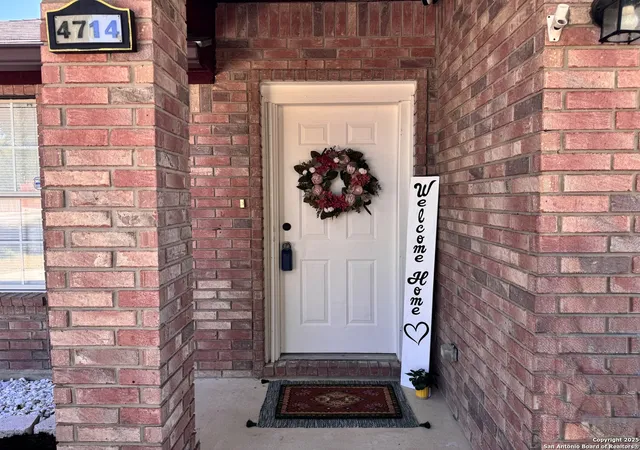 Photo 3 of Sale Pending at 4714 Crystal Farm, San Antonio, TX 78244 | MLS# 1898035 | Listing updated on 2025-09-25