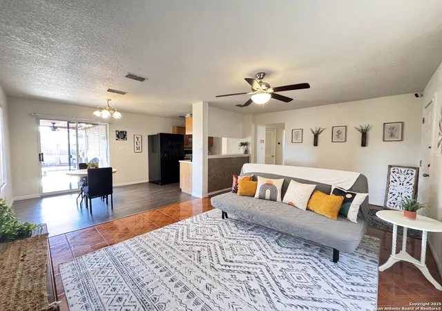 Photo 4 of Sale Pending at 4714 Crystal Farm, San Antonio, TX 78244 | MLS# 1898035 | Listing updated on 2025-09-25