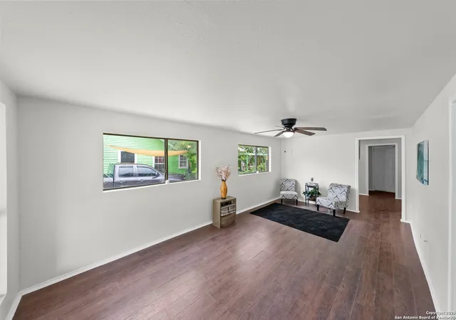 Photo 4 of Single family home for sale at 1422 N Sabinas, San Antonio, TX 78207 | MLS# 1898045 | Listing updated on 2025-12-10