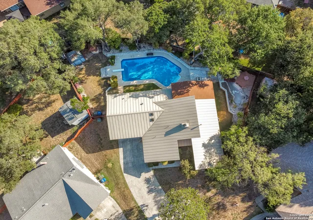 Photo 3 of Sale Pending at 8815 Welles Crk, San Antonio, TX 78240 | MLS# 1898084 | Listing updated on 2025-09-22