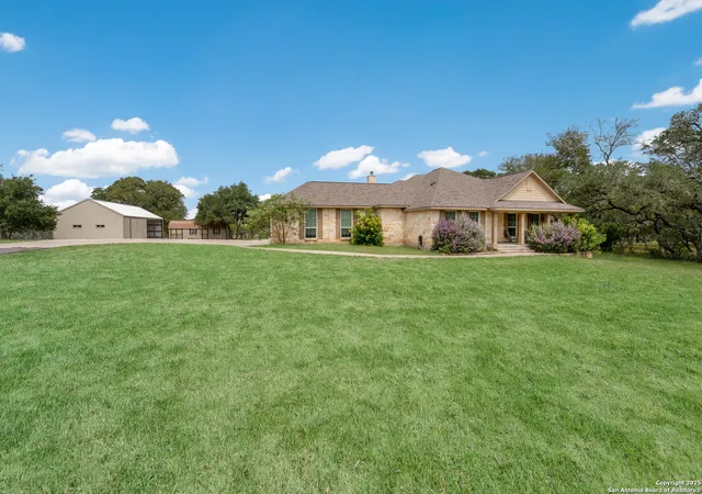 2nd image of 861 Paddy Rd, Floresville, TX 78114 | MLS# 1898119