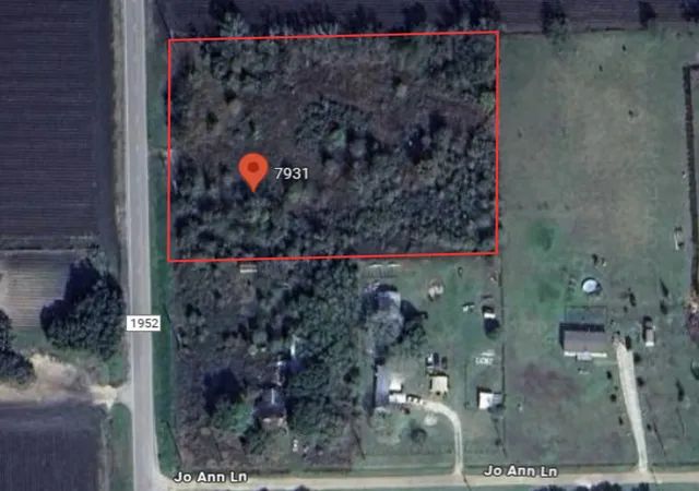 1st image of 7931 Fm 1952, Wallis, TX 77485 | MLS# 1898146