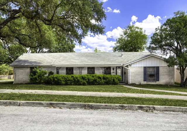 Photo 1 of Single family home for sale at 3923 Longridge, San Antonio, TX 78228 | MLS# 1898188 | Listing updated on 2025-12-03
