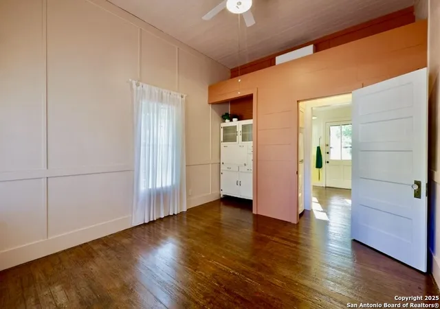 Photo 4 of Sale Pending at 410 Riddle St, San Antonio, TX 78210 | MLS# 1898218 | Listing updated on 2026-02-16