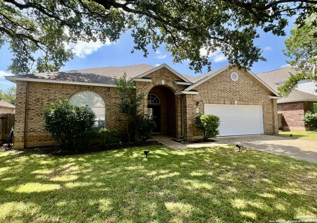 Photo 1 of Single family home for sale at 3 Weatherford, San Antonio, TX 78248 | MLS# 1898229 | Listing updated on 2025-09-30
