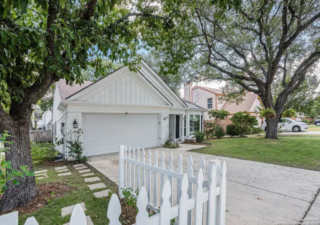 Homes for sale in Cibolo, TX | 337 Sunrose Ln, Cibolo, TX 78108 | MLS# 1898236