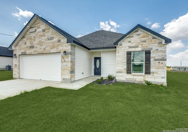 Photo 3 of Sale Pending at 12929 Pueblo Nuevo, Atascosa, TX 78002 | MLS# 1898267 | Listing updated on 2025-12-12