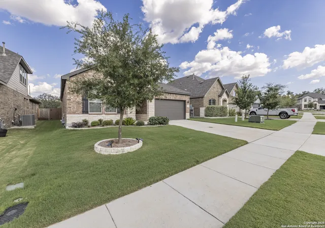 Photo 2 of Sale Pending at 365 Kilmarnock, Boerne, TX 78015 | MLS# 1898307 | Listing updated on 2025-10-10