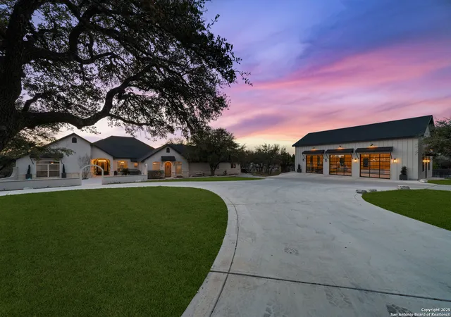 Photo 4 of Single family home for sale at 26315 26315 Ralph Fair Rd, Boerne, TX 78015 | MLS# 1898342 | Listing updated on 2025-10-15