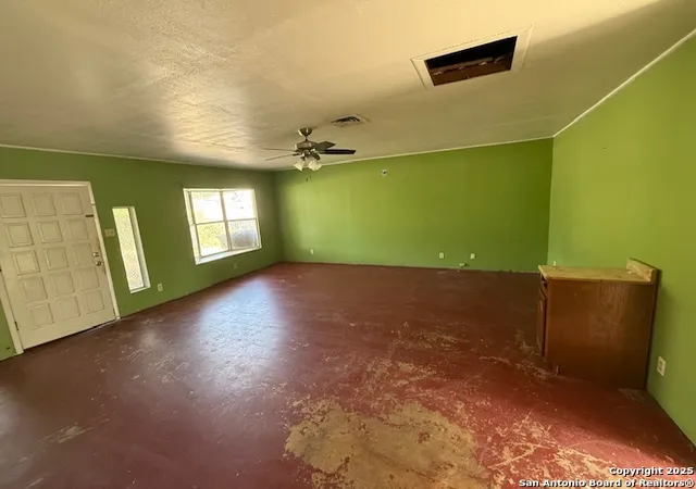 Photo 4 of Sale Pending at 2410 Tyne, San Antonio, TX 78222 | MLS# 1898346 | Listing updated on 2026-03-05