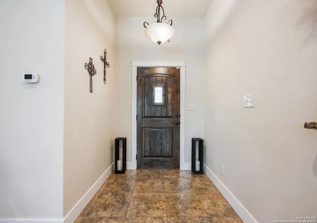Photo 4 of Sale Pending at 1654 Stone Hvn, Pleasanton, TX 78064 | MLS# 1898368 | Listing updated on 2026-04-28