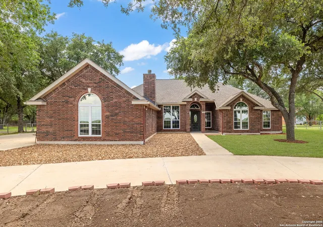 Photo 1 of Sale Pending at 124 County Rd 4712, Castroville, TX 78009 | MLS# 1898396 | Listing updated on 2025-10-30
