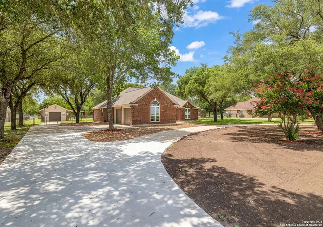 Photo 3 of Sale Pending at 124 County Rd 4712, Castroville, TX 78009 | MLS# 1898396 | Listing updated on 2025-10-30