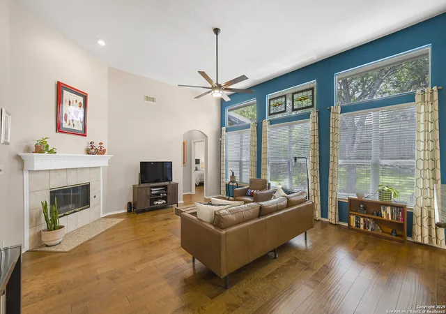 Photo 3 of Sale Pending at 1730 Diamond Ridge, San Antonio, TX 78248 | MLS# 1898456 | Listing updated on 2025-11-03