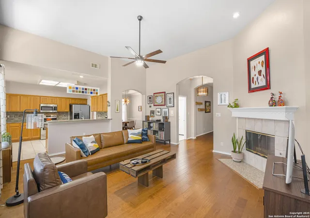 Photo 3 of Sale Pending at 1730 Diamond Ridge, San Antonio, TX 78248 | MLS# 1898456 | Listing updated on 2025-11-03