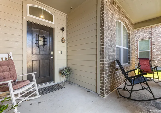Photo 3 of Sale Pending at 27403 Falls Bridge, Boerne, TX 78015 | MLS# 1898538 | Listing updated on 2025-10-20