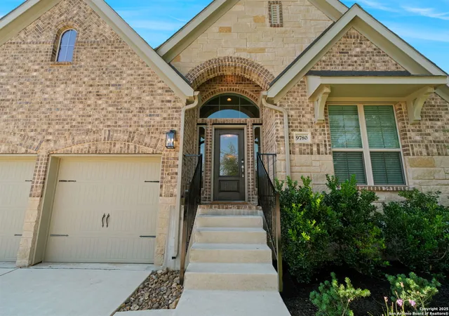 Photo 3 of Sale Pending at 9780 Innes Pl, Boerne, TX 78006 | MLS# 1898539 | Listing updated on 2025-11-11