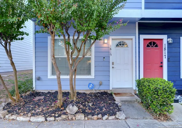 Photo 3 of Single family home for sale at 1815 Garys, San Antonio, TX 78247 | MLS# 1898567 | Listing updated on 2025-10-17