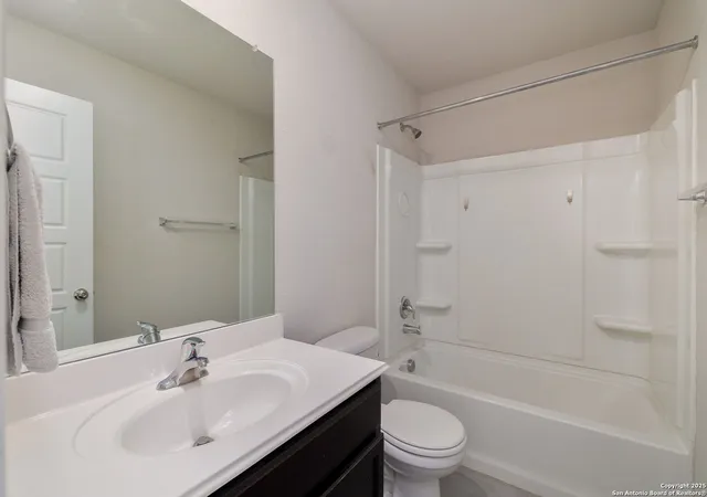Photo 4 of Single family home for sale at 7043 Diamond Valley, San Antonio, TX 78242 | MLS# 1898603 | Listing updated on 2025-12-28