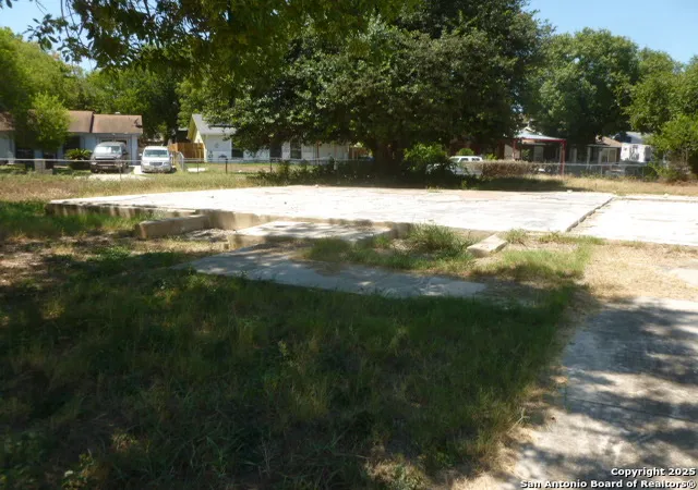 Photo 1 of Land for sale at 855 S Brownleaf, San Antonio, TX 78227 | MLS# 1898613 | Listing updated on 2026-06-22