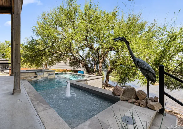 3rd image of 106 Laguna, Burnet, TX 78611 | MLS# 1898614