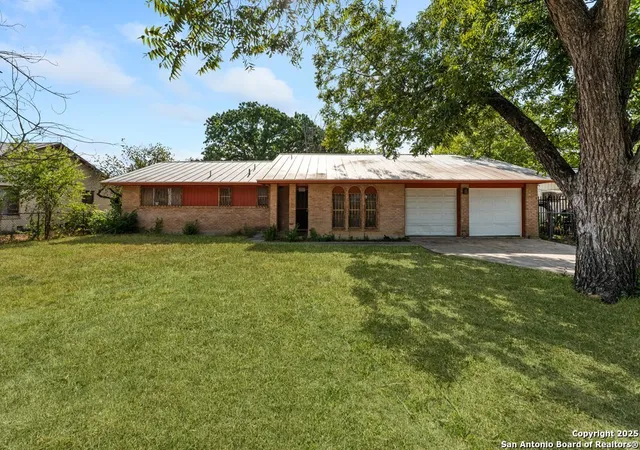 Photo 1 of Single family home for sale at 127 Roesler, San Antonio, TX 78220 | MLS# 1898689 | Listing updated on 2025-10-14
