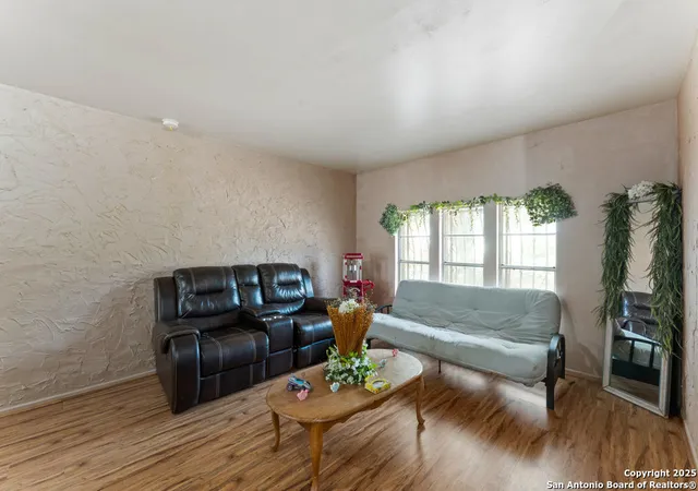 Photo 3 of Single family home for sale at 127 Roesler, San Antonio, TX 78220 | MLS# 1898689 | Listing updated on 2025-10-14