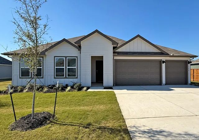 1st image of 160 Kolbo Crossing, Lockhart, TX 78644 | MLS# 1898772