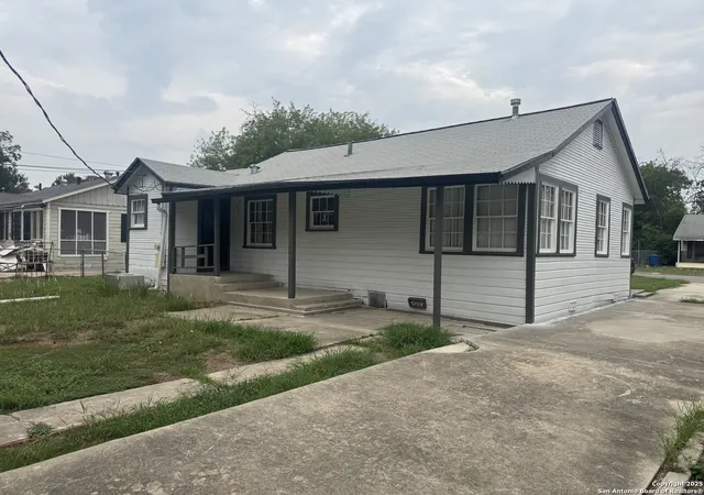 4th image of 1210 Sims, San Antonio, TX 78225 | MLS# 1898791