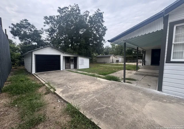 5th image of 1210 Sims, San Antonio, TX 78225 | MLS# 1898791