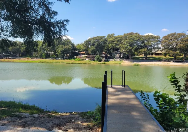 2nd image of 510 Rudeloff, Seguin, TX 78155 | MLS# 1898809