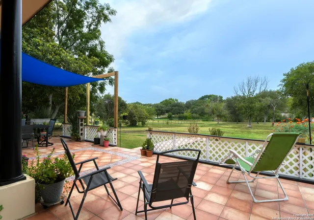 1st image of 510 Rudeloff, Seguin, TX 78155 | MLS# 1898809