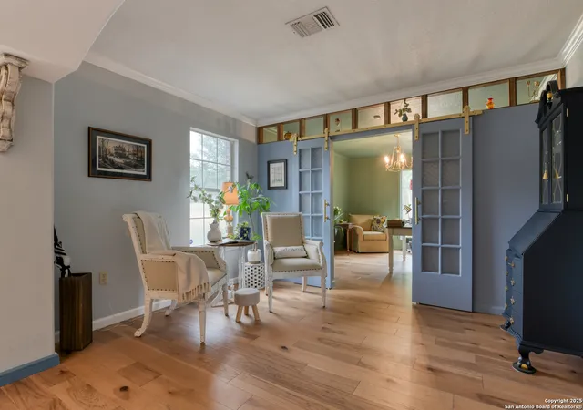 Photo 4 of Single family home for sale at 510 Rudeloff, Seguin, TX 78155 | MLS# 1898809 | Listing updated on 2026-09-09