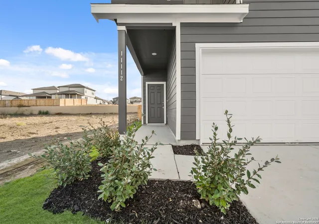 3rd image of 11112 Luckenbach Loop, Converse, TX 78109 | MLS# 1898920