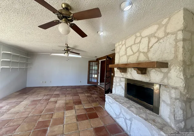 Photo 4 of Single family home for sale at 14403 Briarmist, San Antonio, TX 78247 | MLS# 1898937 | Listing updated on 2025-10-14