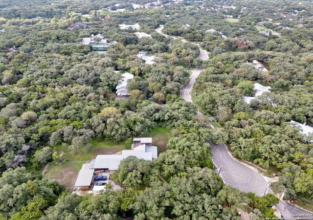Photo 12 of Sale Pending at 13664 Treasure Trl, San Antonio, TX 78232 | MLS# 1898964 | Listing updated on 2025-09-29