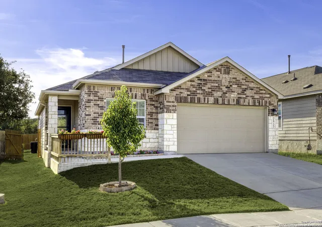 Photo 3 of Sale Pending at 31733 Untrodden, Bulverde, TX 78163 | MLS# 1898992 | Listing updated on 2025-10-09