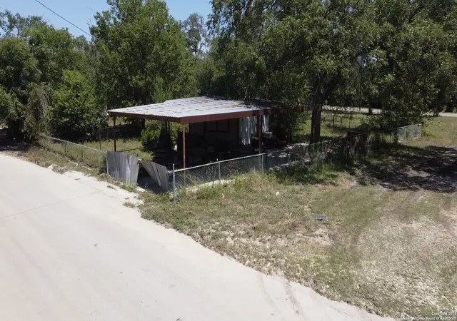 Photo 3 of Sale Pending at 20130 Shady Lane, San Antonio, TX 78257 | MLS# 1898997 | Listing updated on 2025-10-22