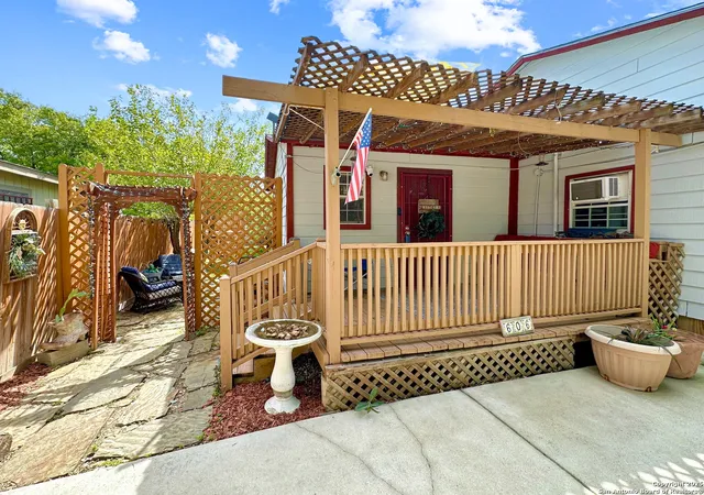 Homes for sale in San Antonio, TX | 606 S San Horacio Ave, San Antonio, TX 78237 | MLS# 1899024