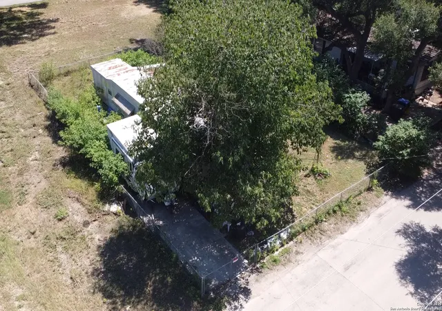 Photo 4 of Sale Pending at 20100 Shady Lane, San Antonio, TX 78257 | MLS# 1899027 | Listing updated on 2025-10-22
