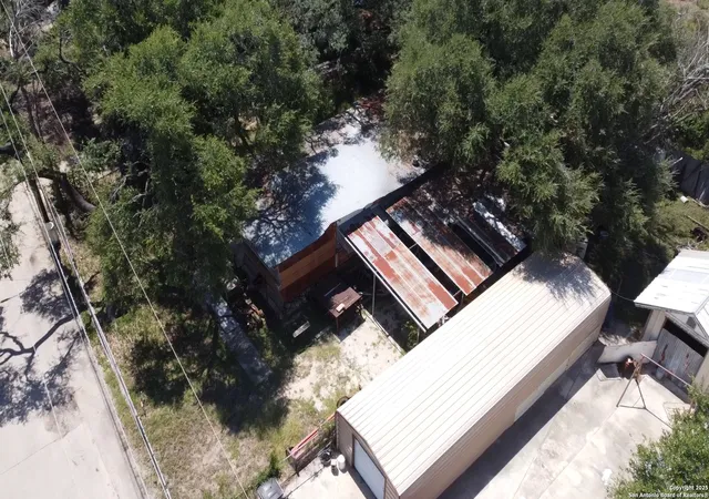 Photo 2 of Sale Pending at 20099 Shady Ln, San Antonio, TX 78257 | MLS# 1899036 | Listing updated on 2025-10-22