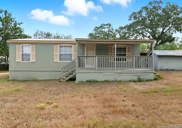 Photo 1 of Sale Pending at 350 Parkcreek, Seguin, TX 78155 | MLS# 1899072 | Listing updated on 2025-10-29