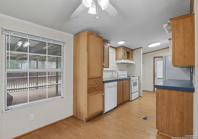 Photo 4 of Sale Pending at 350 Parkcreek, Seguin, TX 78155 | MLS# 1899072 | Listing updated on 2025-10-29