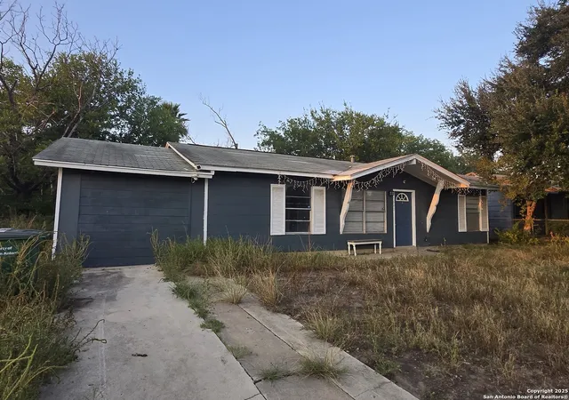 Photo 2 of Single family home for sale at 5647 Middlefield Dr, San Antonio, TX 78242 | MLS# 1899087 | Listing updated on 2025-09-20