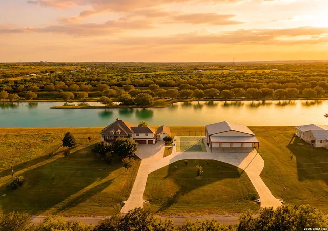 Photo 2 of Single family home for sale at 311 Ski Plex, Seguin, TX 78155 | MLS# 1899094 | Listing updated on 2026-10-09