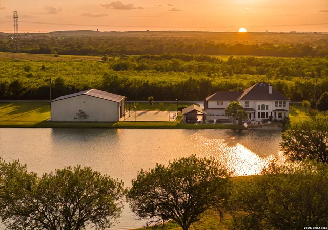 Photo 4 of Single family home for sale at 311 Ski Plex, Seguin, TX 78155 | MLS# 1899094 | Listing updated on 2026-10-09