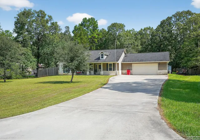 2nd image of 139 Private Road 6353, Dayton, TX 77535 | MLS# 1899110